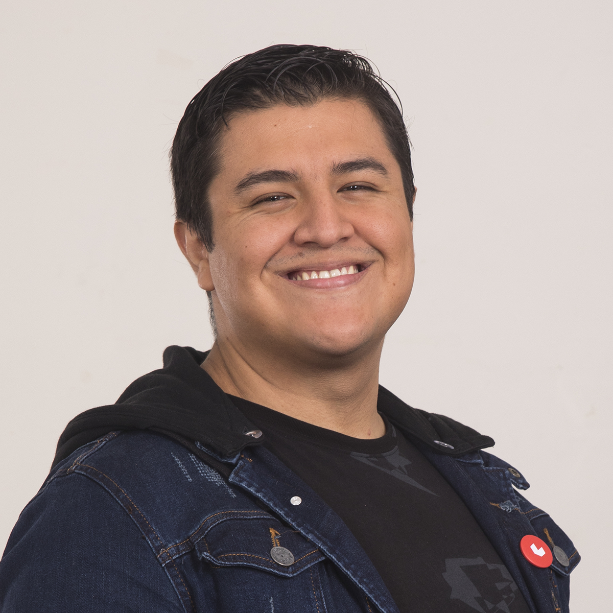 Charlie Becerra, Crime Fiction Writer