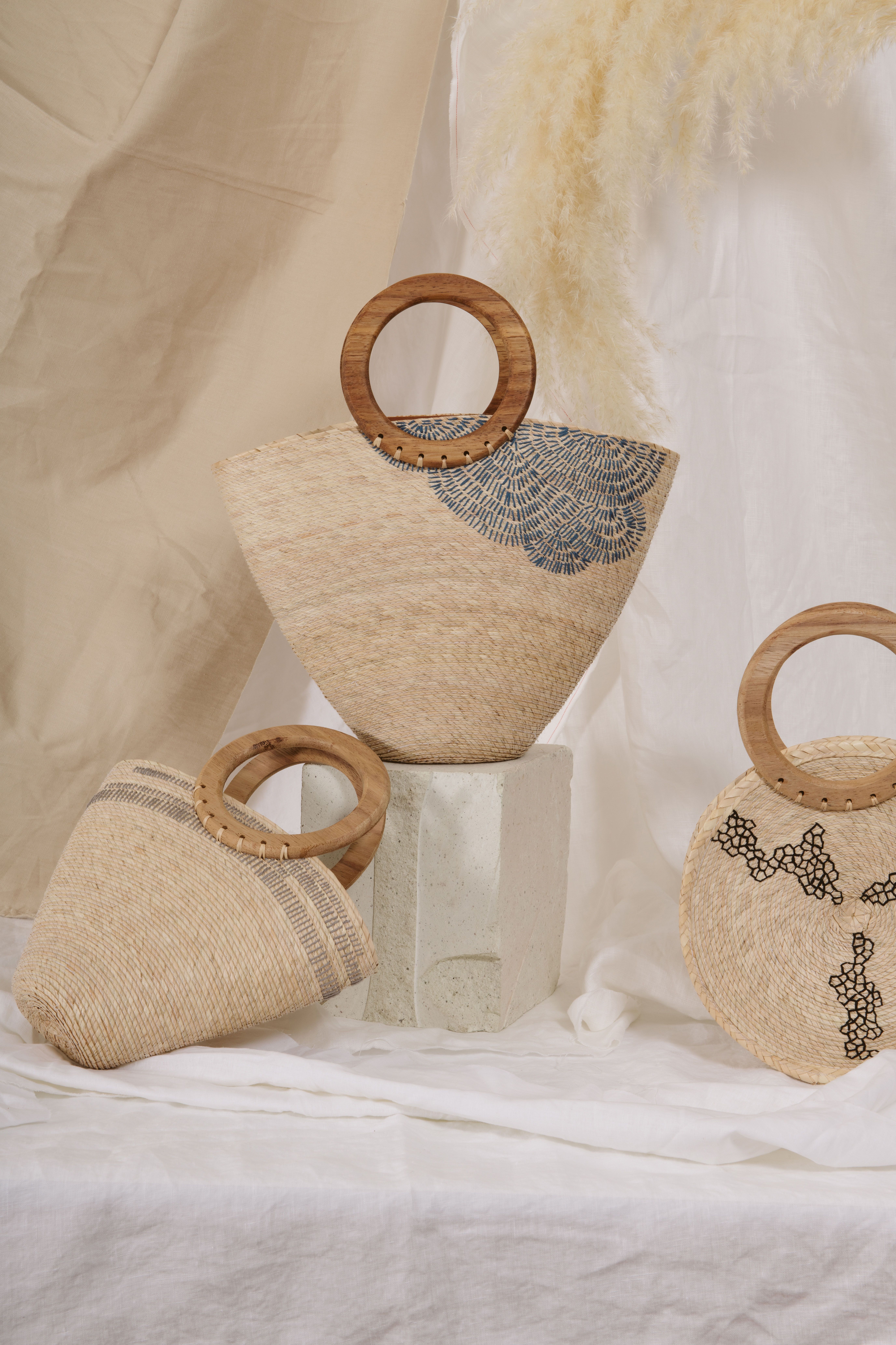 Relax and Embroider: Photo Embroidery with Ofelia by Ofelia & Antelmo