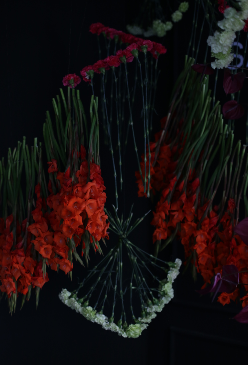 Step-by-Step Floral Design: Savia Bruta Flower School by Savia Bruta Flower School