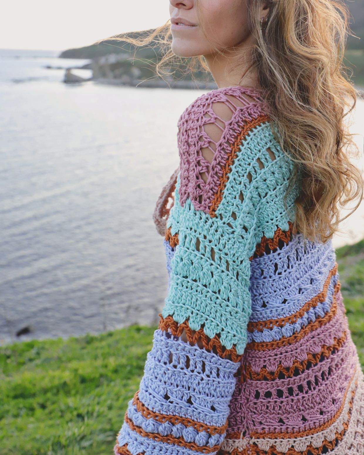Is it worth it? Crochet Garments with Color and Texture by Laura Carmona (Susimiu) on Domestika Is it worth it? Crochet Garments with Color and Texture by Laura Carmona (Susimiu) on Domestika