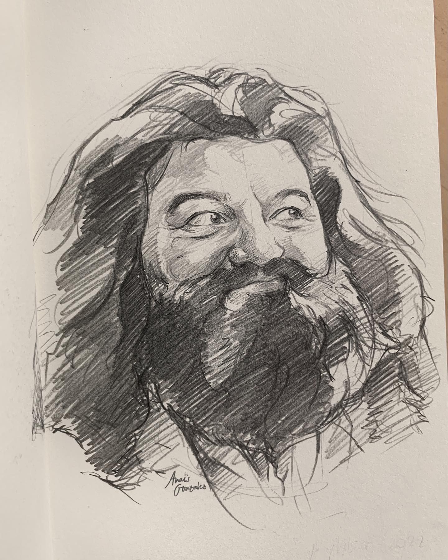 Create Expressive Graphite Portraits: A Course by Anaïs Gonzalez by Anaïs Gonzalez