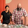 Design e criação de móveis com curvas de concreto. Curso de Craft, Arquitetura, e Espaços por EN·CONCRETO