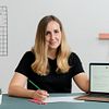 Finanzas para freelancers y pequeñas empresas . Un curso de Marketing y Negocios de Clare Seal