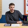Minimalist 2D Animation: Transform Text into Images. 3D, and Animation course by Cyril Calgaro