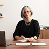 Introduction to creative writing. Writing course by Mónica Lavín