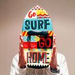 GO SURF OR GO HOME. Arts, Crafts, Traditional illustration, Painting, T, and pograph project by Natalia Escaño - 02.19.2015