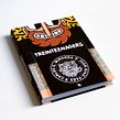 LIBRO TREINTEENAGERS Ein Projekt aus dem Bereich Comic, Design, Design von Figuren, Verlagsdesign, Traditionelle Illustration und Verpackung von Juan Díaz-Faes - 17.05.2016