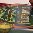 Tabla fileteada personalizada. Un proyecto de Diseño, Diseño de producto y Pintura de Alfredo Genovese - 01.02.2007