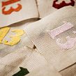 El trece. Un proyecto de Artesanía, Diseño y Tipografía de Yolanda Andrés - 13.06.2017
