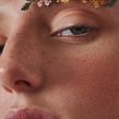 soft natural beauty. Un progetto di Fotografia, Fotografia artistica, Fotografia di moda, Fotografia di ritratto, Fotografia digitale e Illuminazione fotografica di Nicolás Cuenca - 20.05.2019