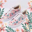 Sneakers florales. Un progetto di Pattern design e Illustrazione tradizionale di Ana Blooms - 23.05.2019