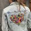 Chaqueta Corazon. Embroider, Creativit, Design, and Fashion Design project by Josefina Allendes - 07.04.2019
