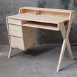 Escritorio Maderístico. Design e fabricação de móveis, e Design de produtos projeto de Patricio Ortega (Maderística) - 22.08.2019