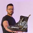 Dr. Martens - Personalización de botas. Street Art, Sketching, Br, ing, Identit, Calligraph, Concept Art, Creative Consulting, Logo Design, Creativit, Art Direction, Graphic Design, Design Management, and Painting project by TECK24 - 09.08.2019