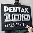 Pentax 100 year celebration . Un proyecto de Lettering 3D, Pintura acrílica, Caligrafía, Lettering, Redes Sociales y Vídeo de James Lewis - 27.11.2019
