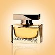 Tratamento de produto [perfume]. Un proyecto de Fotografía publicitaria, Fotografía de producto y Post-producción fotográfica		 de Nina Bruno - 29.09.2020