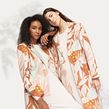 Ecosystem-Outerwear Ein Projekt aus dem Bereich Modedesign, Verlagsdesign, Modefotografie, Traditionelle Illustration und Musterdesign von Ana Blooms - 15.10.2020