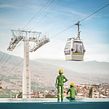 Memoria de Sostenibilidad Metro de Medellín. Art To, s, Character Design, 3D Character Design, Editorial Design, Graphic Design, Photograph, Digital Photograph, and Traditional illustration project by Estudio Agite - 03.20.2016