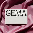 GEMA - Proyecto del curso: Creación de mockups para diseño gráfico. Een project van  Br, ing en identiteit, Fotografische compositie, Grafisch ontwerp, Fotomontage, Portfoliobeheer y Fotografische postproductie van Asís - 16.11.2020