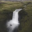Iceland - A Story about love. Un proyecto de Edición de vídeo de Alvaro Valiente - 17.09.2020