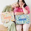 Causebox Spring Welcome Box. Projekt z dziedziny R, sunek botaniczn, Trad, c, jna ilustracja, Projektowanie opakowań i Pattern design użytkownika Tatiana Boyko - 11.01.2021