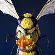 Tarta tallada con estructura interna Queen Bee Ein Projekt aus dem Bereich Kreativität, Skulptur und 3-D-Modellierung von Marc Suárez - 17.09.2020