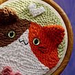 Gatito en bastidor. Embroider, and Crochet project by Jocelin Gonzalez - 01.02.2021