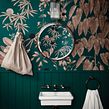 Garden of Serica Wallcovering. Un projet de Illustration botanique, Design , Illustration traditionnelle, Illustration naturaliste, Aquarelle, Création de motifs, Conception de produits, Peinture gouache, Illustration numérique, Peinture, Br, ing et identité, Narration, Publicité, Art floral et végétal, Retail design, Design d'intérieur, Décoration d'intérieur, Direction artistique , et Beaux Arts de Anna Glover - 19.03.2021