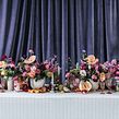 FLORAL STYLING - TABLE . Un projet de Direction artistique, Décoration, Design , E-commerce, Événements, Décoration d'intérieur , et Design d'intérieur de Justine Beaussart - 01.02.2021