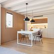 Gran de Gracia mini apartment . Projekt z dziedziny  Architektura, Architektura wnętrz i Dekoracja wnętrz użytkownika YLAB Architects - 27.05.2021