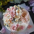 Buttercream Flower Cake & Cupcake. Artesanato, Design, e Criatividade projeto de Kate Kim - 18.07.2021