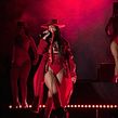 Sombreros para la gira latinoamericana de La Mala Rodriguez . Un proyecto de Diseño, Diseño de vestuario, Artesanía, Costura y Música de Betto García - 23.08.2021