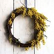 GHIRLANDA 8 MARZO. Design, Arts, Crafts, Creativit, Floral, and Plant Design project by Roberta Santilli - 09.06.2021