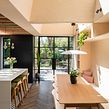 Vault House. Un proyecto de Arquitectura, Diseño interactivo y Arquitectura interior de Bradley Van Der Straeten - 14.09.2021