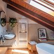 2018 - CASA DI VALERIE E GABRIELE [REALIZZAZIONE]. Un proyecto de Arquitectura interior, Diseño interactivo, Interiorismo, Fotografía en interiores, Diseño y creación de muebles					 de Lia Lovisolo - 05.10.2021