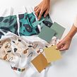 Il mio progetto del corso: Progettazione e colore per design tessili e di superficie. Een project van Kleurentheorie y Patroonontwerp van Silvia Stella Osella - 04.11.2021