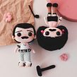 Freddie Mercury. Fiber Arts, Amigurumi, and Character Design project by Lhylaraña - 11.25.2021