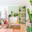 Judith's urban jungle home in Ardèche Ein Projekt aus dem Bereich Innenarchitektur, Innenarchitektur, Innendesign, Fotografie für Instagram, Instagram, Dekoration von Innenräumen, Bühnendekoration und Blumen- und Pflanzendesign von Igor & Judith - Urban Jungle Bloggers - 18.05.2021