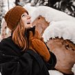 Erna Beanie, Mittens & Headband. Design, e Artesanato projeto de Simone Ryan - 13.12.2021