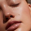 Skincare Beauty Photography. Un proyecto de Fotografía, Fotografía de retrato, Post-producción fotográfica		, Retoque fotográfico y Fotografía de moda de Kayleigh June - 19.01.2022
