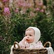 Outdoors session with 9 month old baby. Photograph project by Lidi Lima-Conlon - 03.15.2022