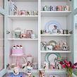 Styling a kitchen dresser with pastel hues. . Interior Design, Design & Instagram Photograph project by Geraldine Tan - 03.31.2022