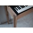 Mueble para piano digital Piccolo. Un proyecto de Diseño, creación de muebles					 y Artesanía de Taller Piccolo - 07.04.2022