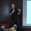 Conferencia TED Sherlock Holmes. Criatividade projeto de Daniel Tubau - 25.04.2022