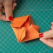Creación de Minutas de origami para Hermès Beauté food experience by Elsa Yranzo. Ein Projekt aus dem Bereich Kartonmodellbau von Cartoncita - 06.04.2022