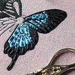 Morpho Butterfly . Un progetto di Ricamo, Cucito, Fiber Art e Artigianato di Talisa May - 22.05.2022