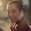 Fall in love with dating | Bumble. Un proyecto de Publicidad, Cine, vídeo, televisión, Cop y writing de Laura Visco - 17.06.2022
