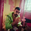 Good vibes - Virgin Mobile. Un proyecto de Cine, vídeo, televisión, Vídeo, Publicidad, Creatividad, Producción audiovisual					, Corrección de color, Teoría del color y Realización audiovisual de Monster - 22.08.2022