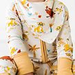 Lion King pattern for Little Sleepies. Projekt z dziedziny Trad, c, jna ilustracja, Pattern design i Ilustracje dla dzieci użytkownika Tati Abaurre - 18.11.2022