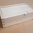 My project for course: Woodworking Techniques for Dovetail Joinery. Een project van Craft, Meubelontwerp en -bouw, Interieurontwerp, DIY y Houtbewerking van Helen Welch - 09.05.2023